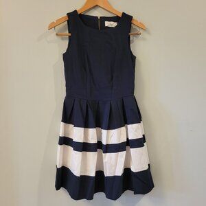 Modcloth Closet London Fit and Flare Dress Sz 8